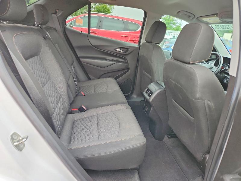Photo 11 from auction – 2018 CHEVROLET EQUINOX with VIN 3GNAXJEV3JL277652