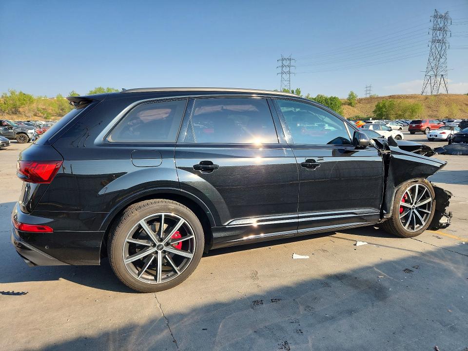 صورة رقم 3 من المزاد - 2022 AUDI SQ7 مع VIN WA1VWBF73ND021097