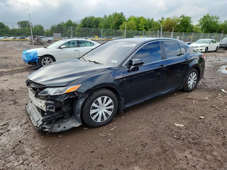 TOYOTA CAMRY 2020 with VIN 4T1C31AK3LU525864 - Photo from auction