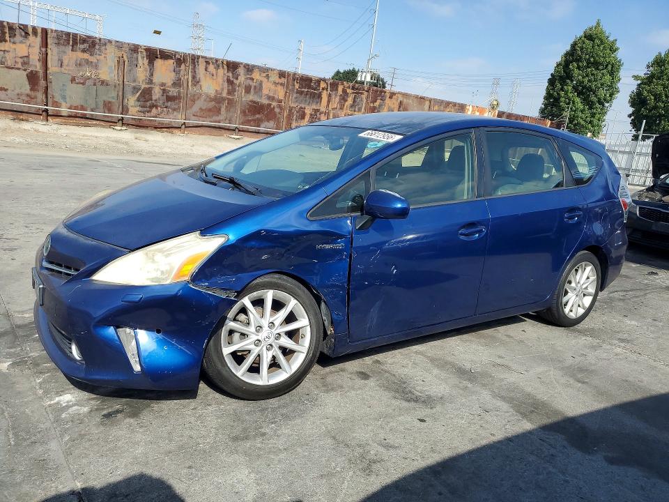 Photo 1 from auction – 2014 TOYOTA PRIUS V with VIN JTDZN3EU9E3320431