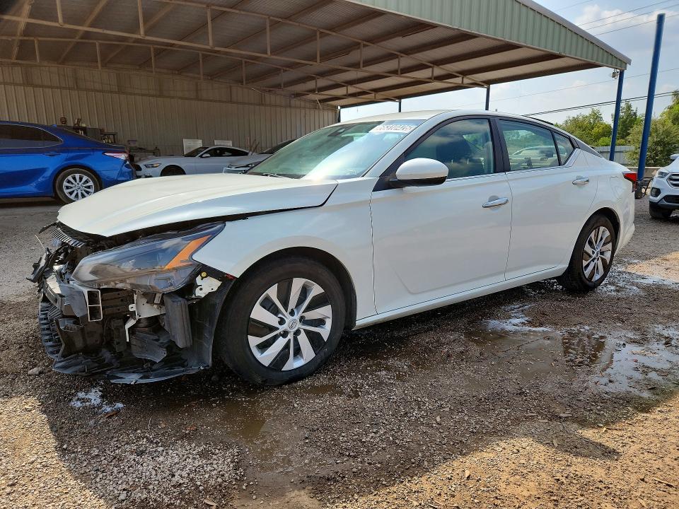 NISSAN ALTIMA 2023 with VIN 1N4BL4BV8PN366789 - Photo from auction