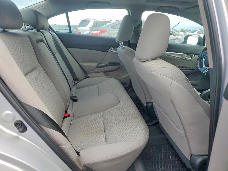 Photo 10 from auction – 2015 HONDA CIVIC with VIN 2HGFB2F50FH040927