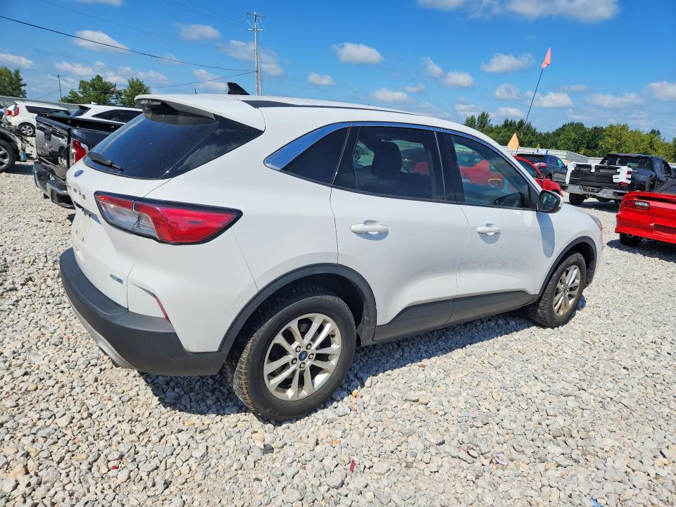 Photo 3 from auction – 2020 FORD ESCAPE with VIN 1FMCU9G63LUA27332