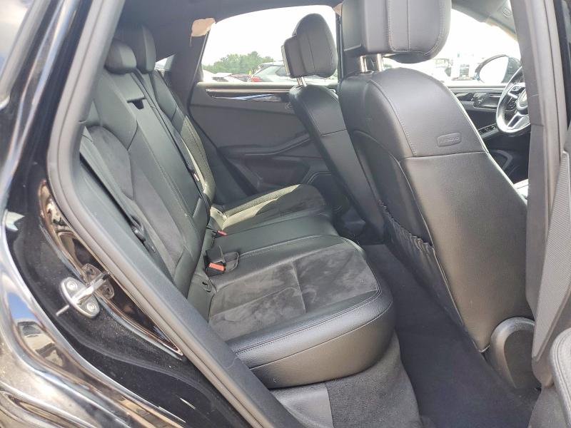 Photo 10 from auction – 2018 PORSCHE MACAN with VIN WP1AA2A51JLB24476