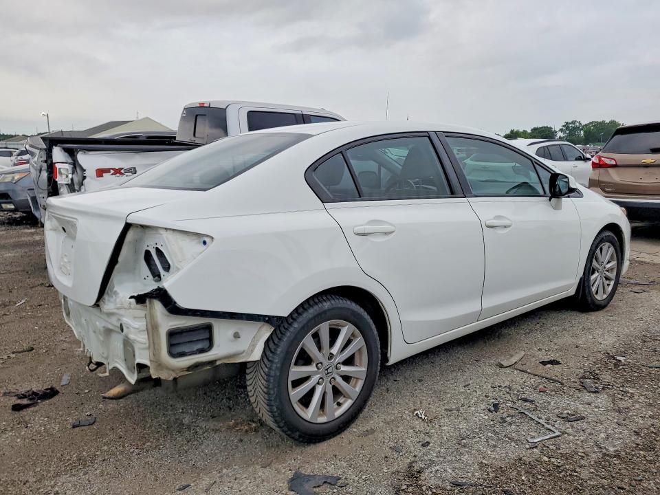 Photo 3 from auction – 2012 HONDA CIVIC with VIN 2HGFB2F95CH322740