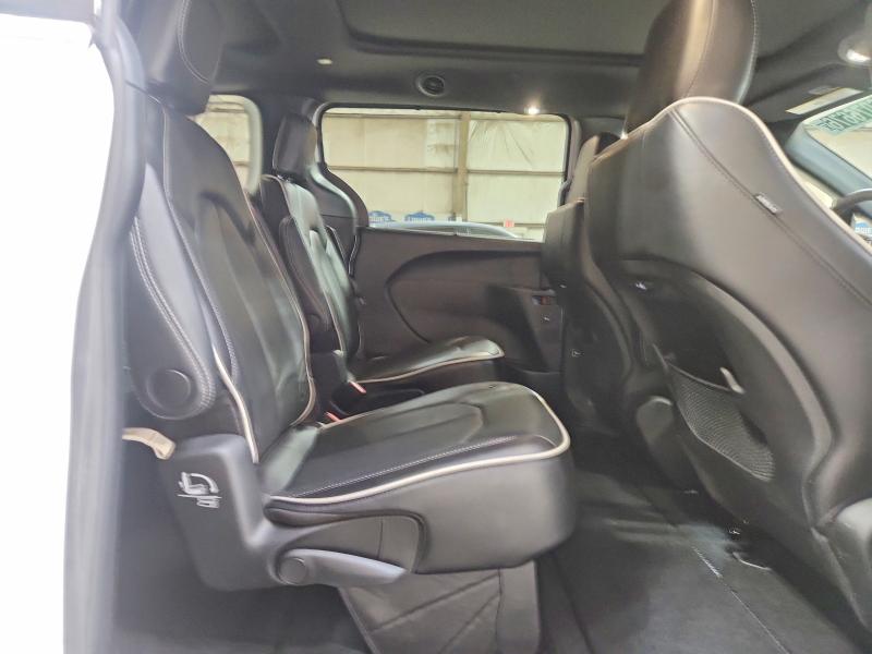 Фото 11 с аукциона – 2026 CHRYSLER PACIFICA с VIN 2C4RC1GG1TR276690