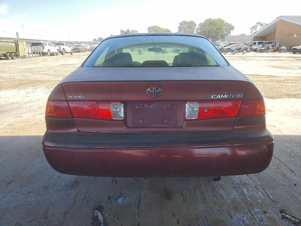 Photo 6 from auction – 2001 TOYOTA CAMRY with VIN JT2BG22K210539731