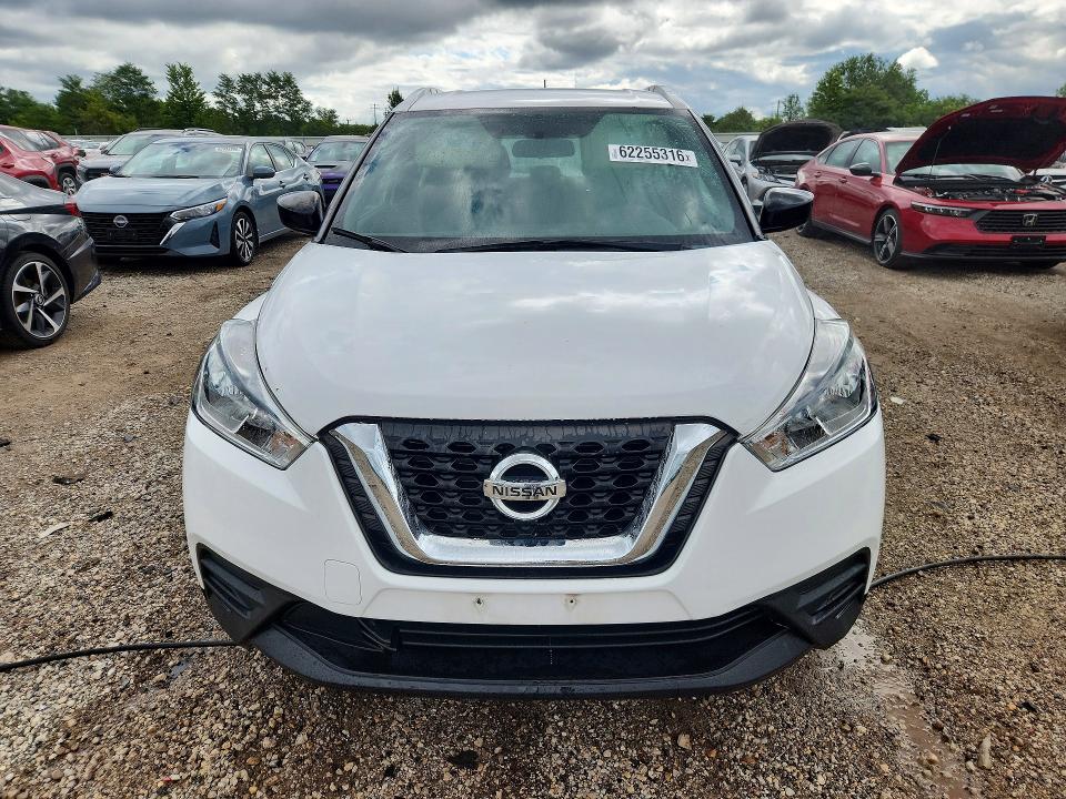 Photo 5 from auction – 2019 NISSAN KICKS with VIN 3N1CP5CU7KL520144