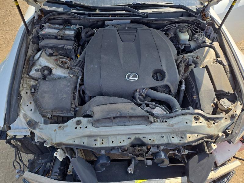 Photo 11 from auction – 2015 LEXUS IS with VIN JTHCF1D25F5016007