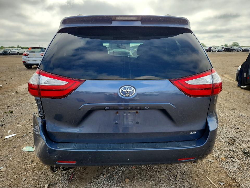Photo 6 from auction – 2015 TOYOTA SIENNA with VIN 5TDKK3DC3FS555961