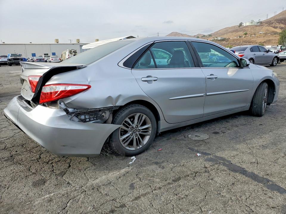 Photo 3 from auction – 2015 TOYOTA CAMRY with VIN 4T1BF1FK9FU108152