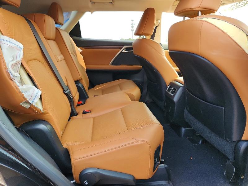 Photo 11 from auction – 2022 LEXUS RX with VIN JTJHZKFA8N2042431