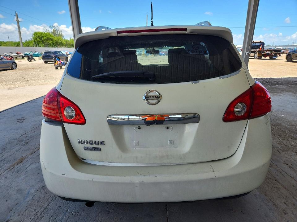 Photo 6 from auction – 2015 NISSAN ROGUE SELECT with VIN JN8AS5MT8FW163750