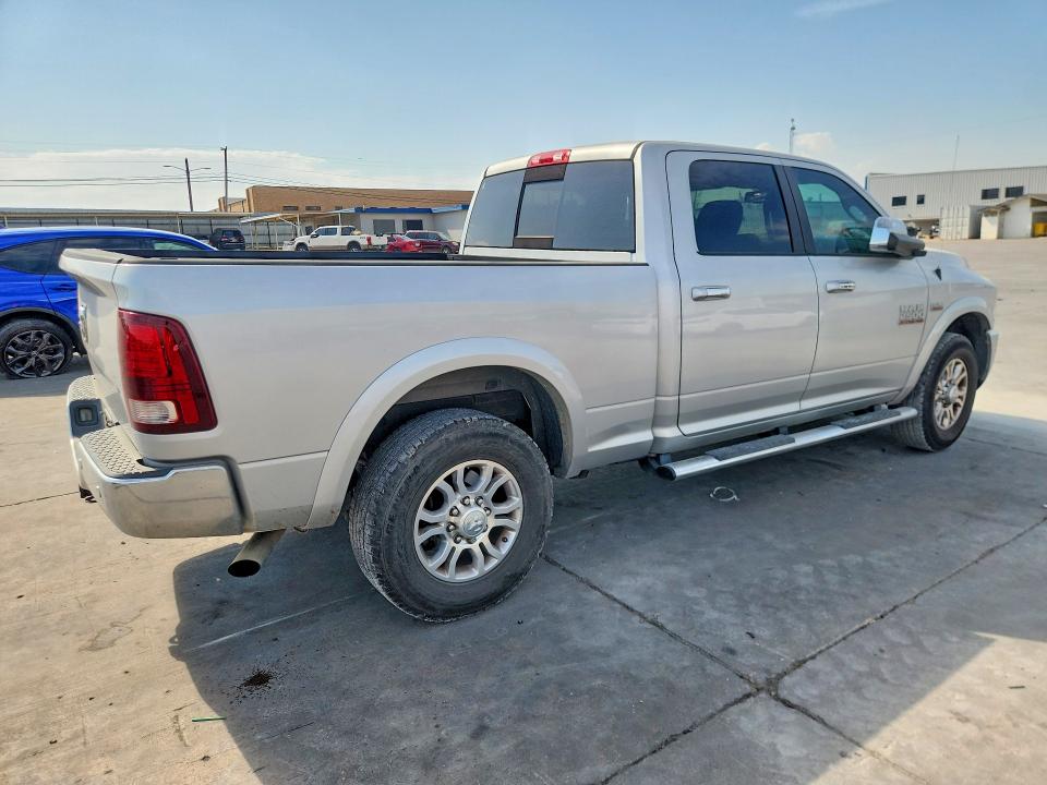 Фото 3 с аукциона – 2017 RAM 2500 с VIN 3C6UR4FJ8HG678296