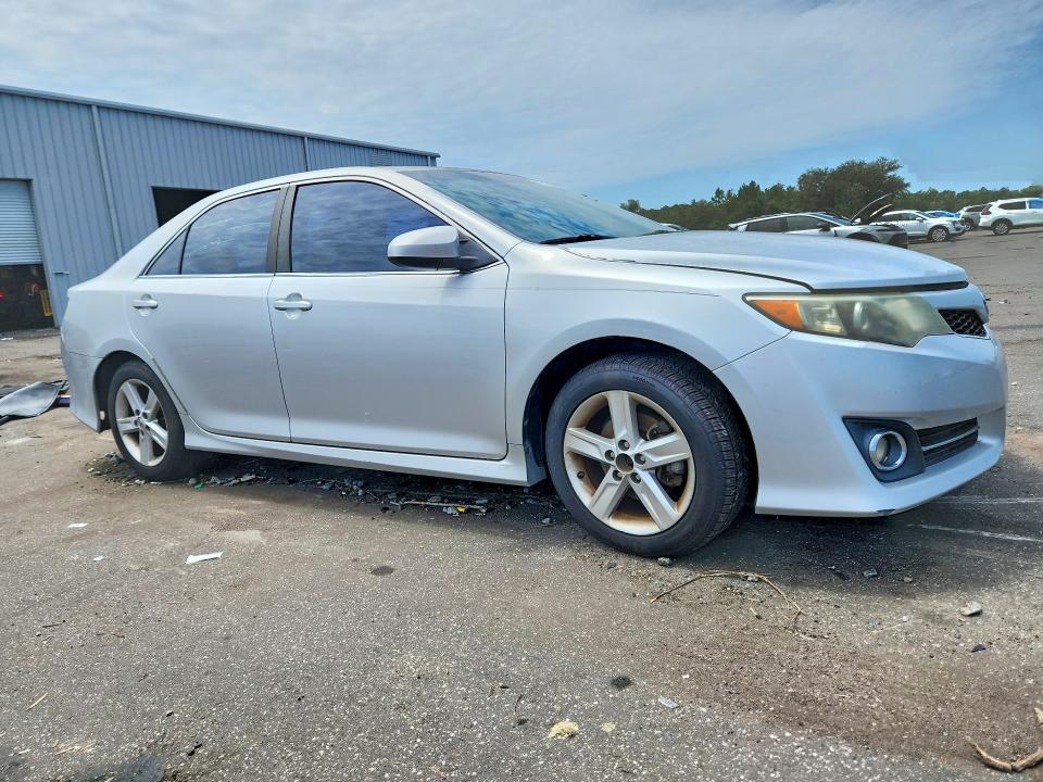 Photo 4 from auction – 2014 TOYOTA CAMRY with VIN 4T1BF1FK0EU339696