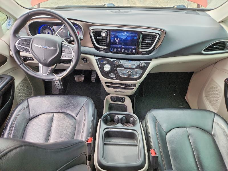 Photo 8 from auction – 2018 CHRYSLER PACIFICA with VIN 2C4RC1BG5JR182641