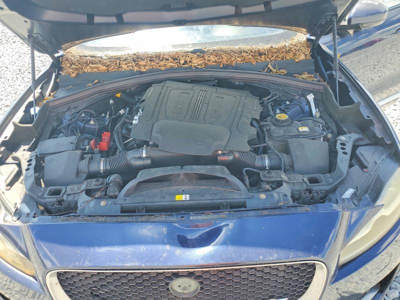 Photo 11 from auction – 2018 JAGUAR F-PACE with VIN SADCM2FV8JA289824