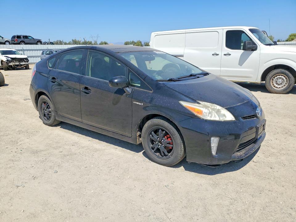 Photo 4 from auction – 2013 TOYOTA PRIUS with VIN JTDKN3DU7D5558509