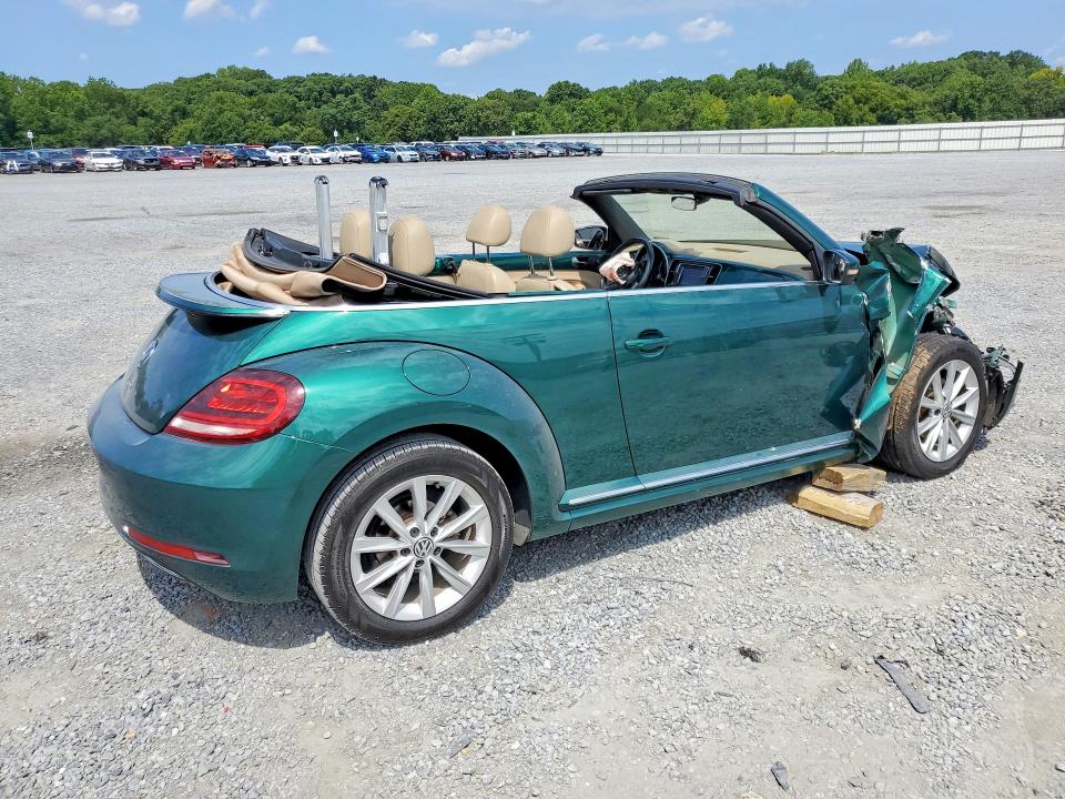 Photo 3 from auction – 2017 VOLKSWAGEN BEETLE with VIN 3VW517AT0HM808634