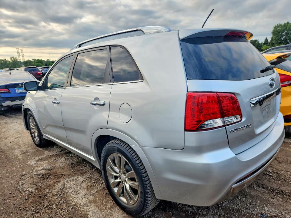 Photo 2 from auction – 2011 KIA SORENTO with VIN 5XYKWDA22BG144998