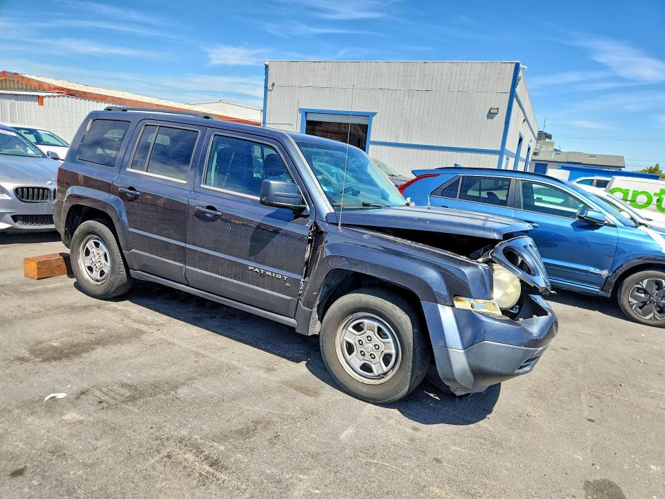 Photo 4 from auction – 2014 JEEP PATRIOT with VIN 1C4NJPBB1ED529399