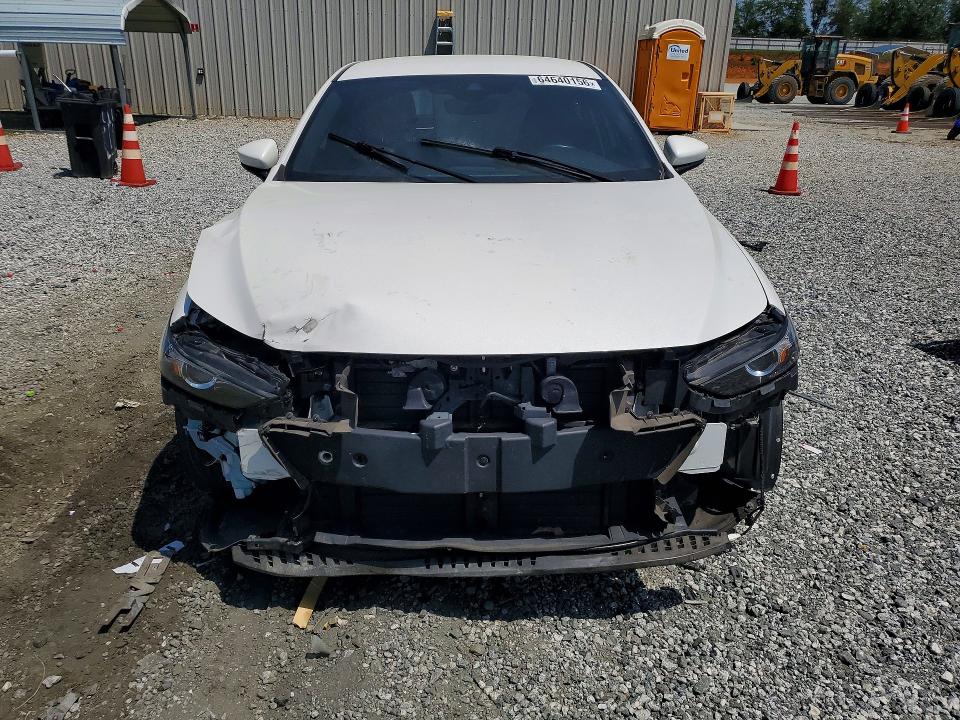 Photo 5 from auction – 2019 MAZDA 3 with VIN JM1BPALM8K1108923