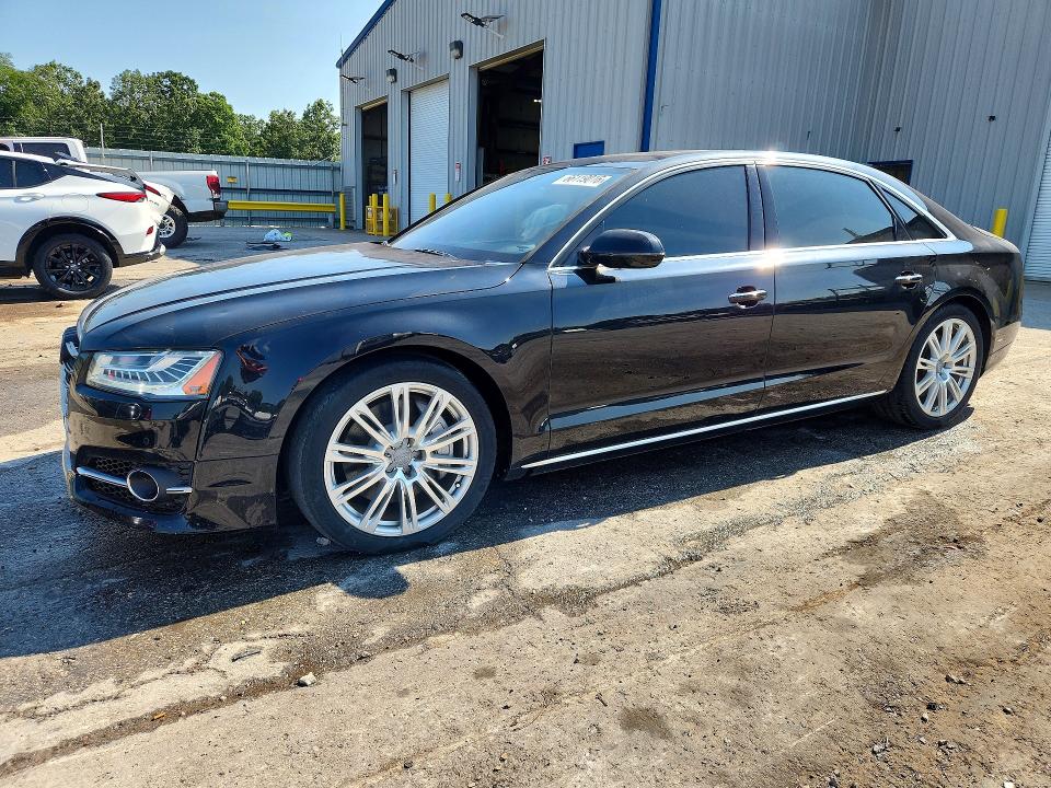 AUDI A8 2015 with VIN WAU32AFD2FN038698 - Photo from auction