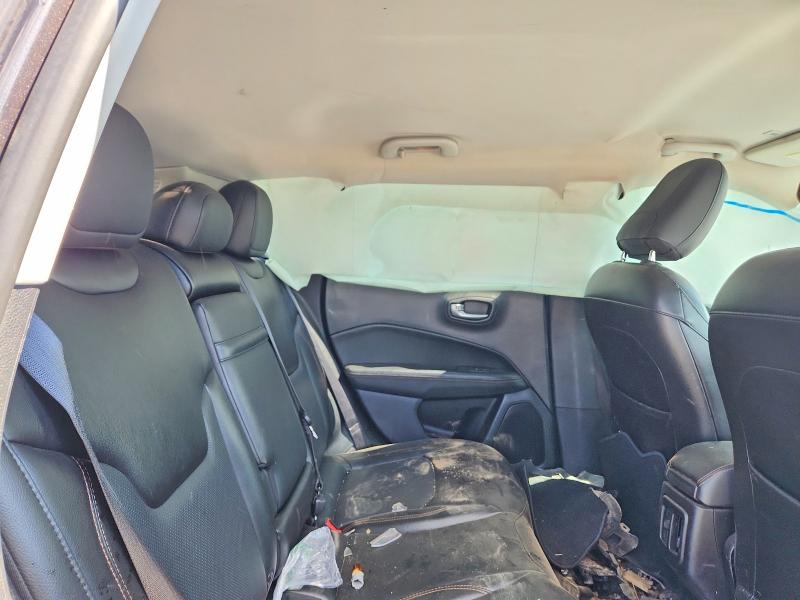 Фото 11 с аукциона – 2018 JEEP COMPASS с VIN 3C4NJDCB9JT365515