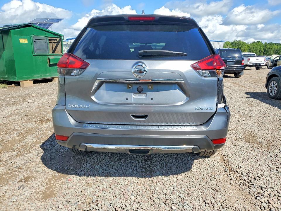 Photo 6 from auction – 2018 NISSAN ROGUE with VIN KNMAT2MV1JP617980