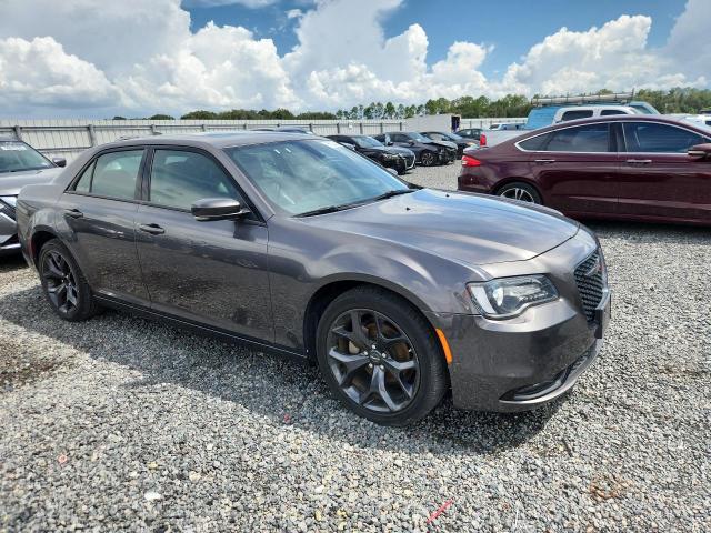 Photo 4 from auction – 2023 CHRYSLER 300 with VIN 2C3CCABG6PH613772