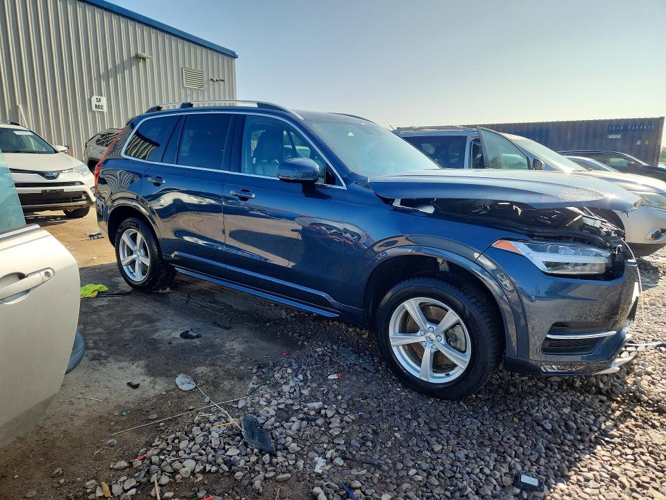 Photo 4 from auction – 2018 VOLVO XC90 with VIN YV4102PK5J1385569