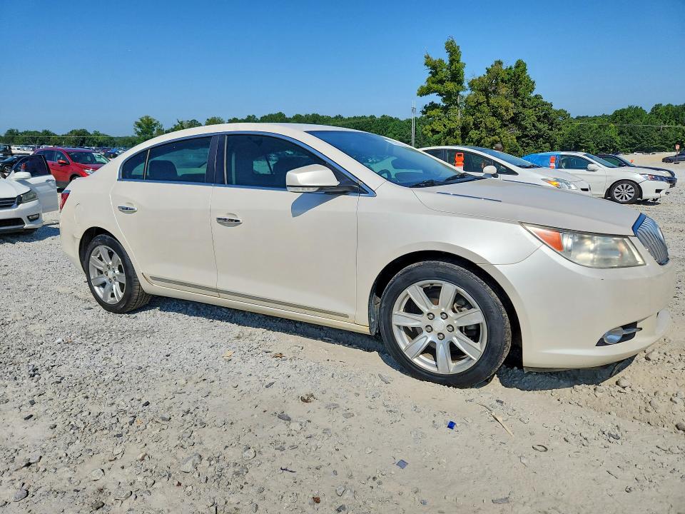 Photo 4 from auction – 2011 BUICK LACROSSE with VIN 1G4GC5EC8BF216700