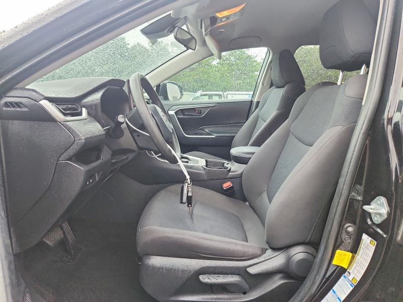 Photo 7 from auction – 2021 TOYOTA RAV4 with VIN 4T3L6RFV8MU014605