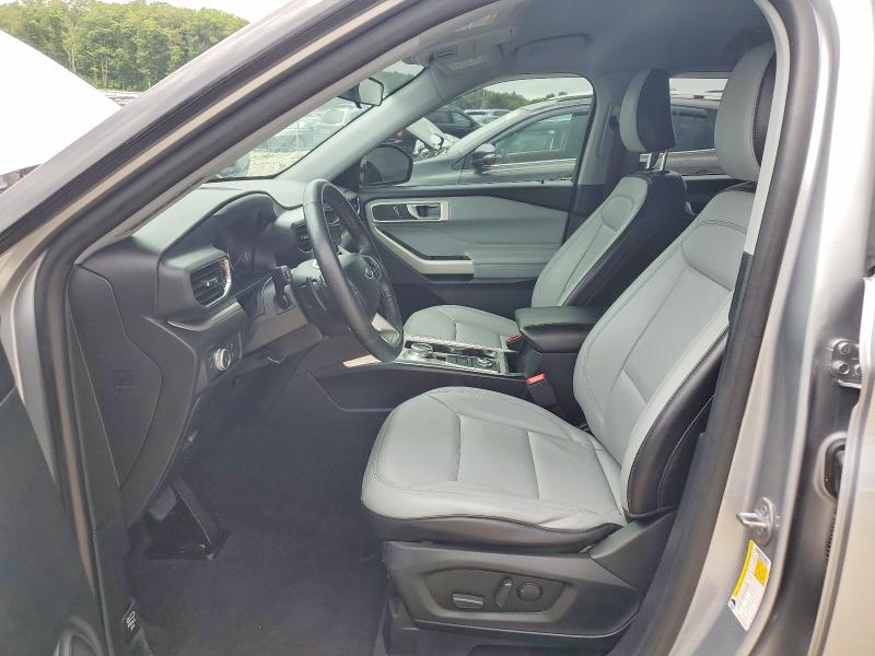 Photo 7 from auction – 2021 FORD EXPLORER with VIN 1FMSK8DH5MGA98761