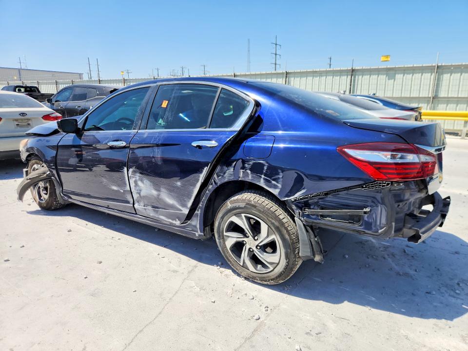 Photo 2 from auction – 2017 HONDA ACCORD with VIN 1HGCR2F35HA114583