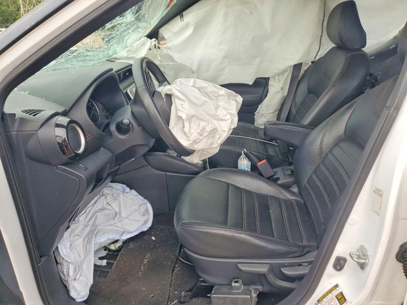 Photo 7 from auction – 2019 NISSAN KICKS with VIN 3N1CP5CU2KL526885
