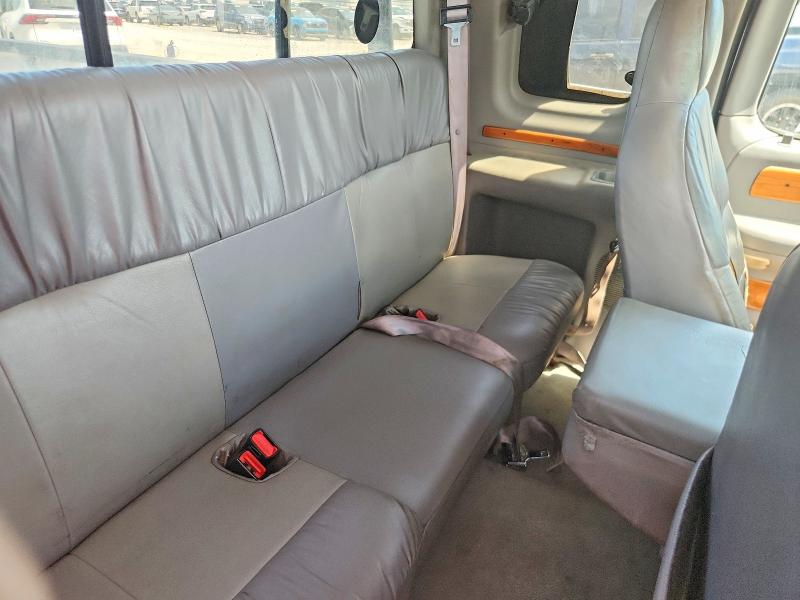 Photo 10 from auction – 1998 FORD F150 with VIN 2FTRX07L5WCA92470
