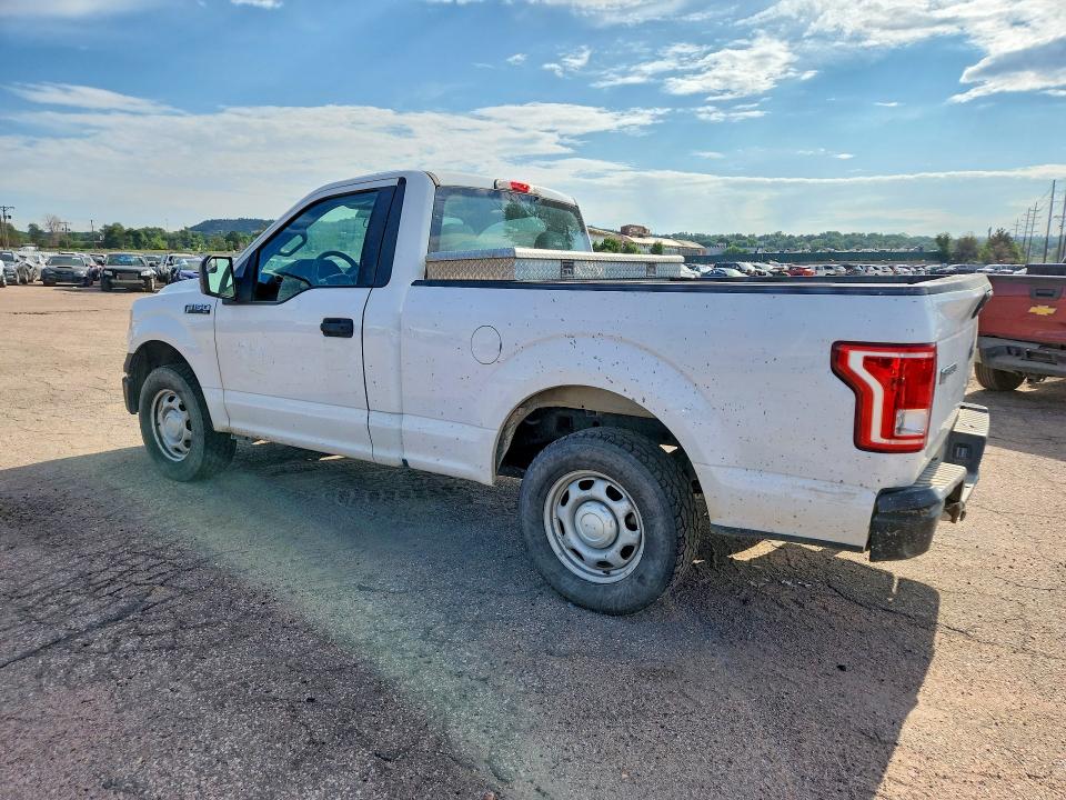 Zdjęcie 2 z aukcji – 2016 FORD F150 z VIN 1FTMF1C87GKF25644