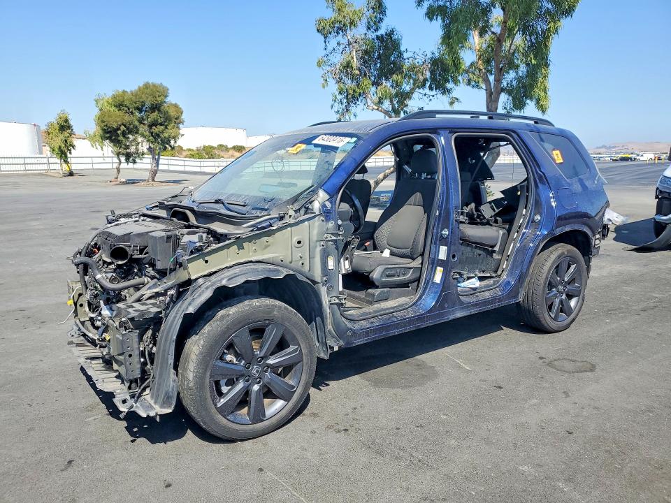 HONDA PILOT 2023 with VIN 5FNYG1H39PB028085 - Photo from auction