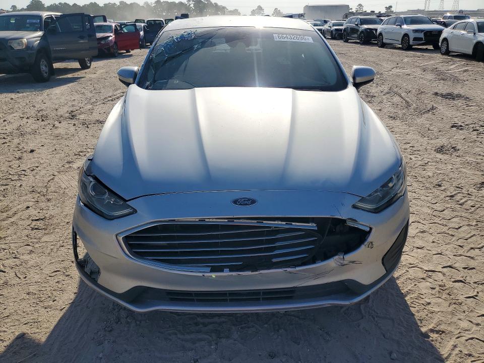 Photo 5 from auction – 2019 FORD FUSION with VIN 3FA6P0HD5KR160820