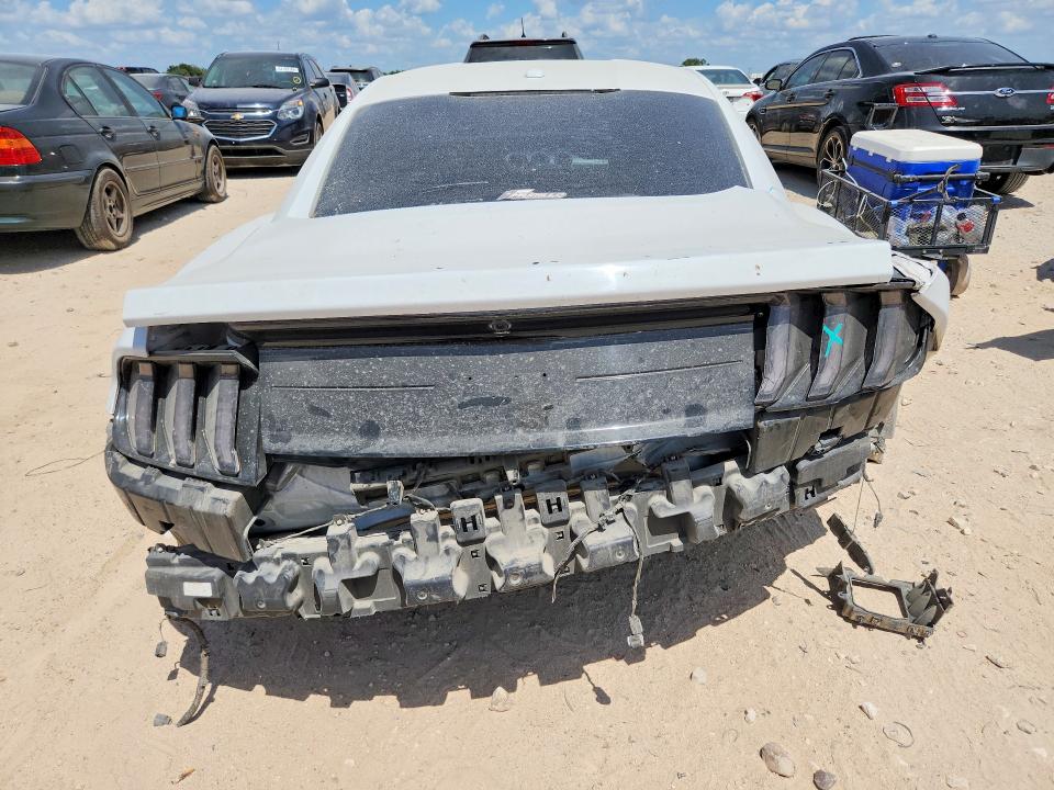 Photo 6 from auction – 2020 FORD MUSTANG with VIN 1FA6P8CF6L5134819