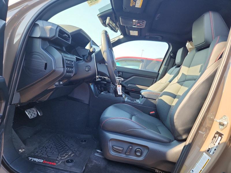 Photo 7 from auction – 2025 TOYOTA 4RUNNER with VIN JTEVB5BR6S5004628