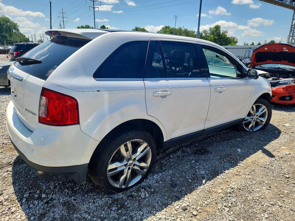 Снимка 3 от търг – 2011 FORD EDGE с VIN 2FMDK3KC4BBB54048