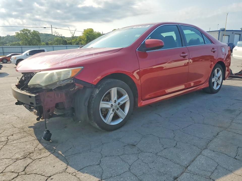 Zdjęcie 1 z aukcji – 2012 TOYOTA CAMRY z VIN 4T1BF1FK3CU551067