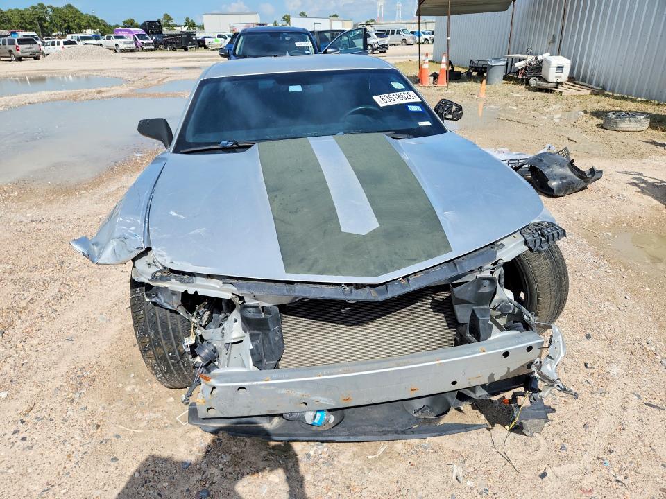 Photo 5 from auction – 2015 CHEVROLET CAMARO with VIN 2G1FD1E35F9137515