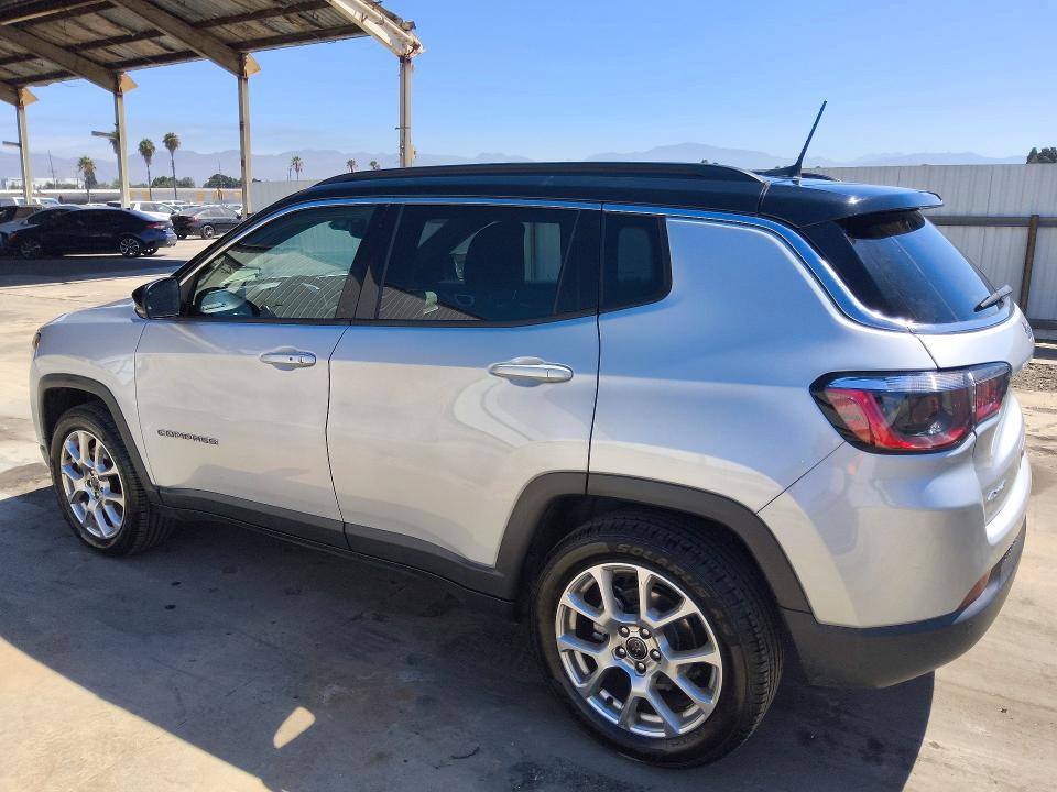 Photo 2 from auction – 2025 JEEP COMPASS with VIN 3C4NJDCN7ST518338