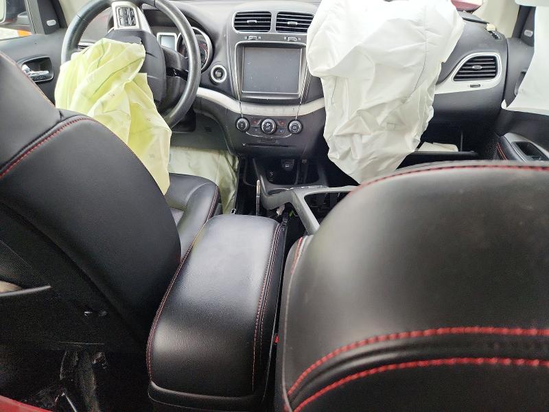 Снимка 8 от търг – 2018 DODGE JOURNEY с VIN 3C4PDDEG4JT296631