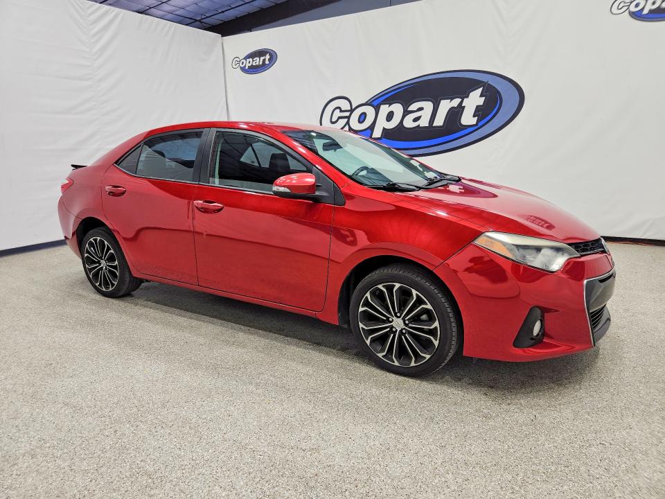 Photo 4 from auction – 2016 TOYOTA COROLLA with VIN 5YFBURHE8GP515961