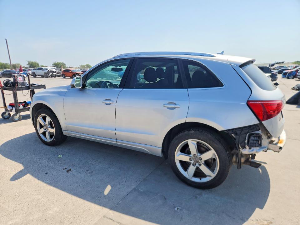 Photo 2 from auction – 2012 AUDI Q5 with VIN WA1LFAFP2CA061798
