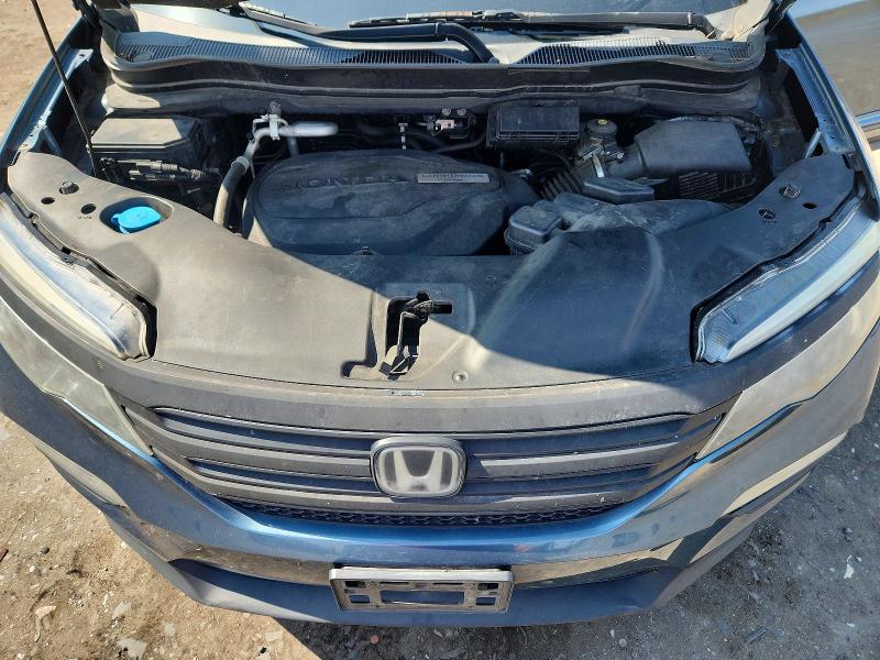 Photo 12 from auction – 2018 HONDA PILOT with VIN 5FNYF6H63JB050925